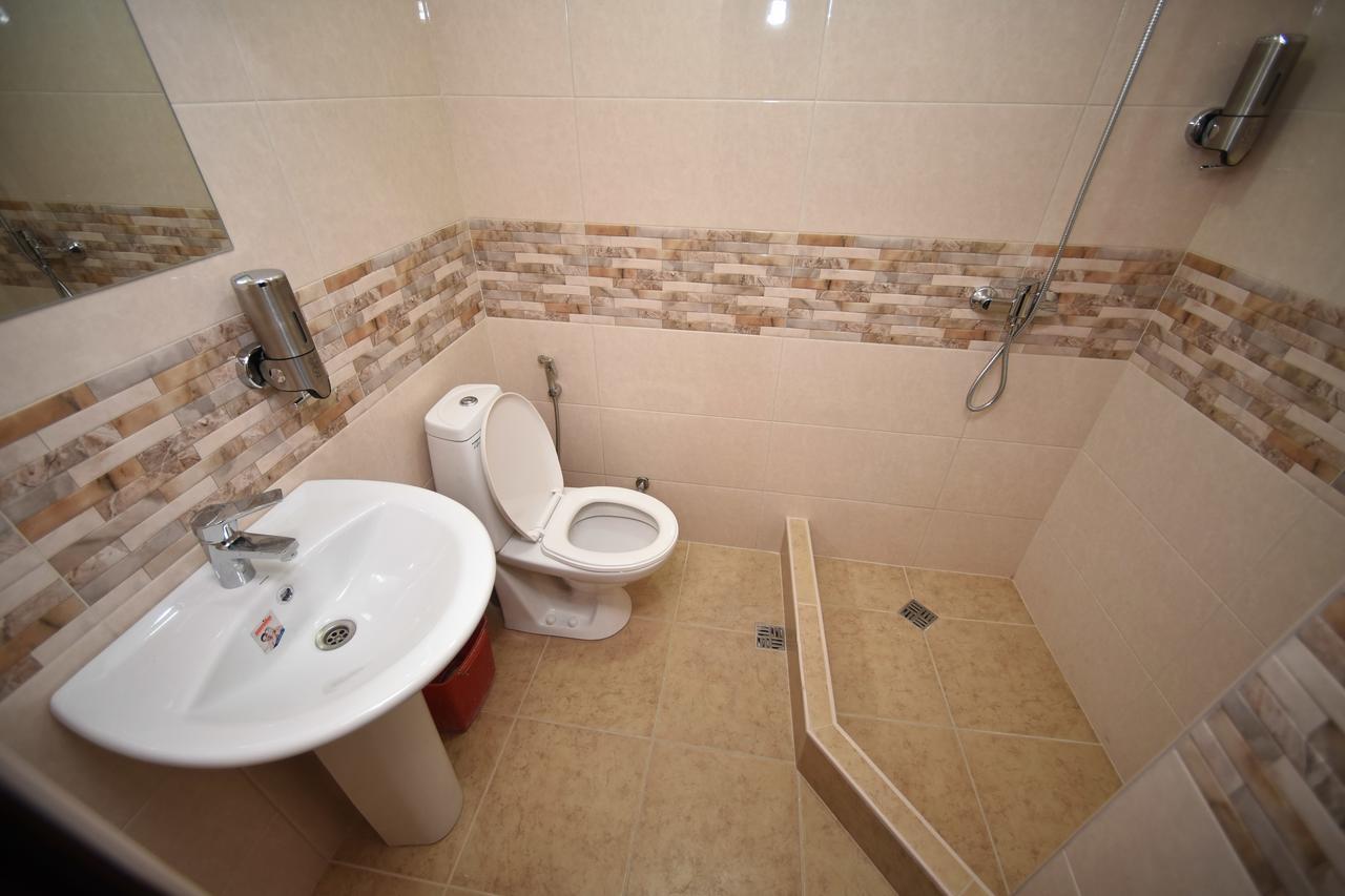 Yerevan Inn Hostel ภายนอก รูปภาพ