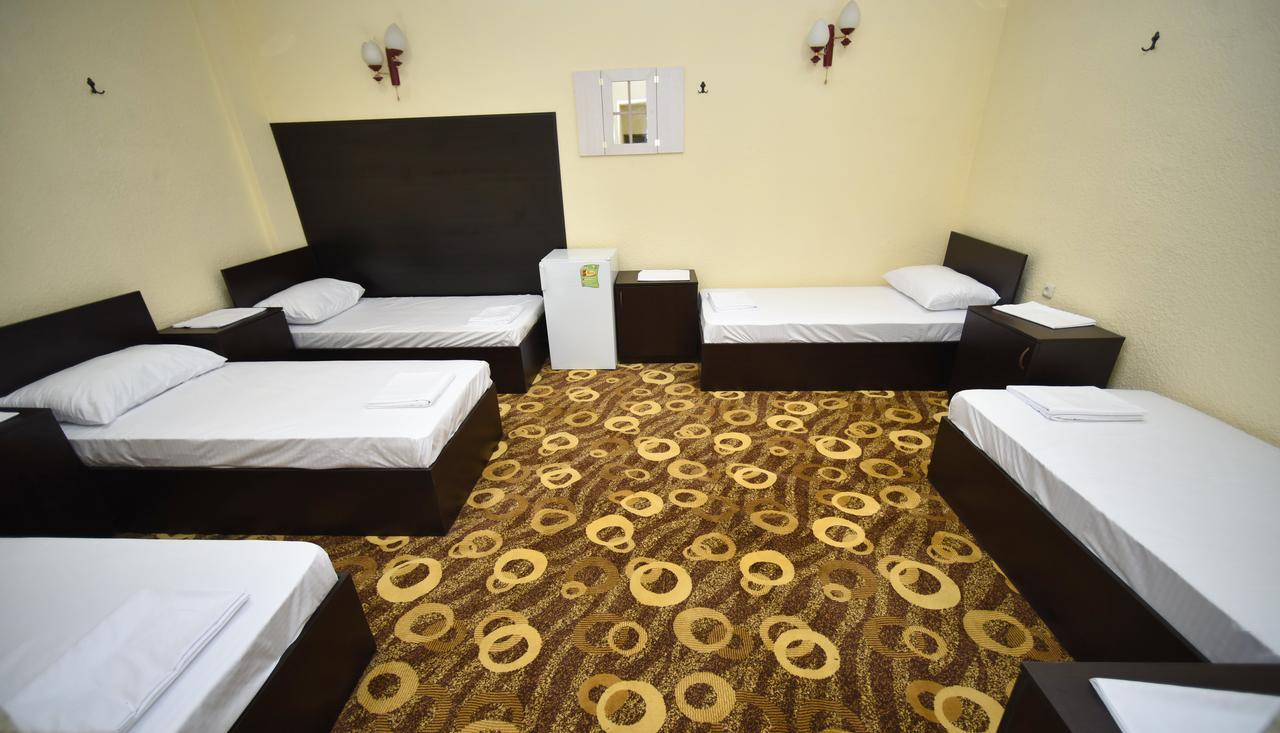 Yerevan Inn Hostel ภายนอก รูปภาพ