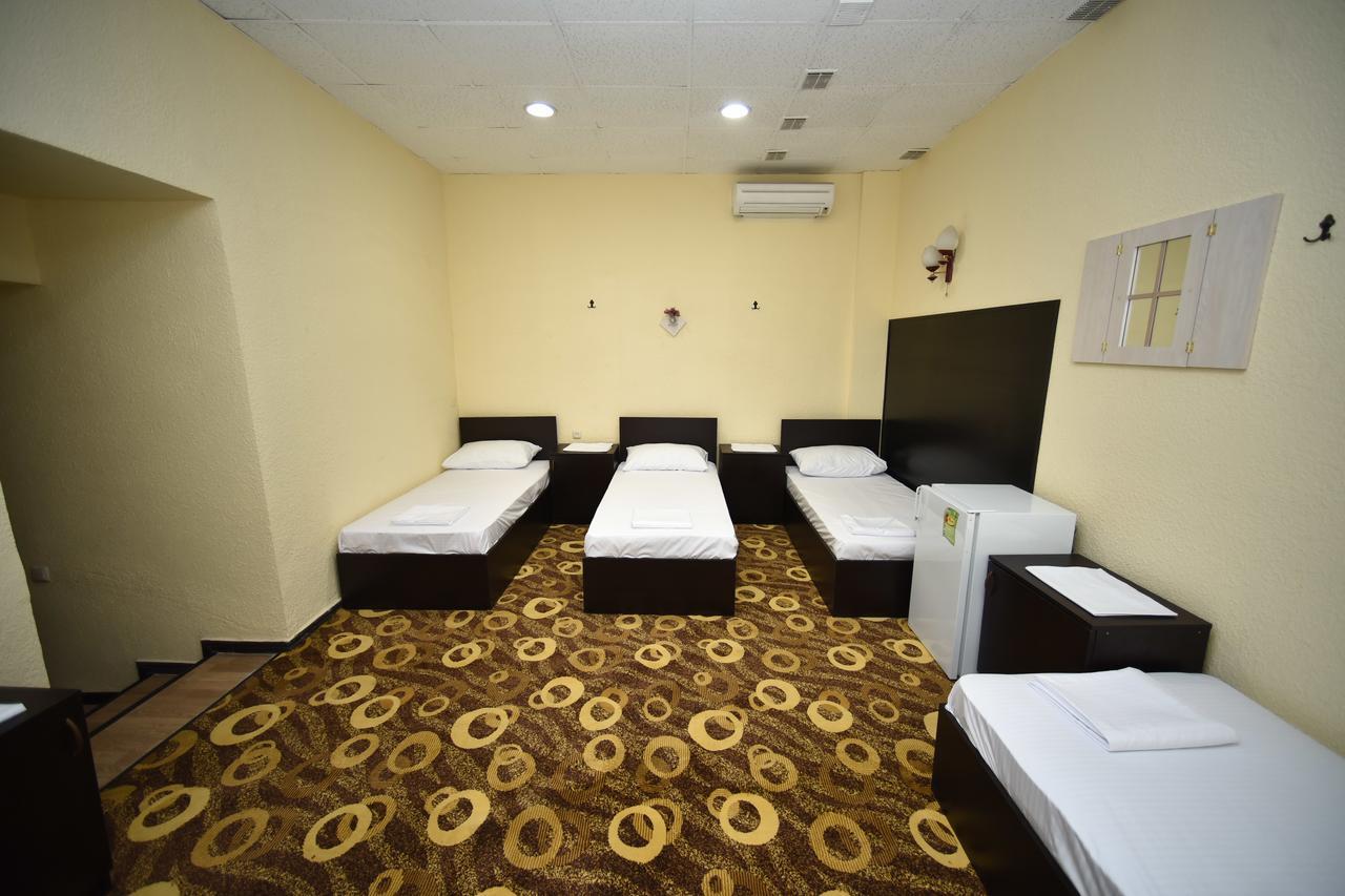 Yerevan Inn Hostel ภายนอก รูปภาพ
