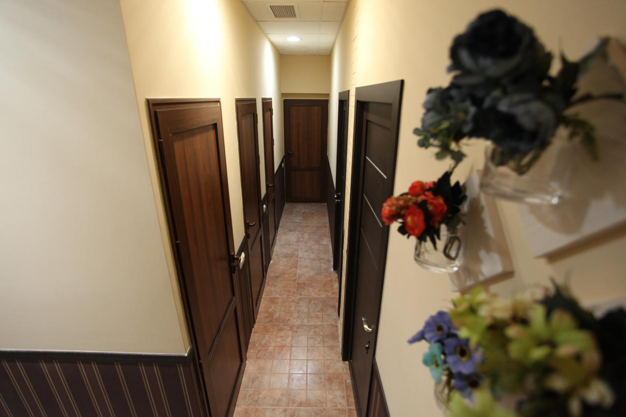 Yerevan Inn Hostel ภายนอก รูปภาพ